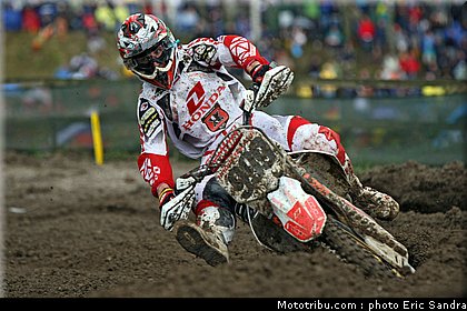 cross_goncalves_003_republique_tcheque_loket_2011.jpg