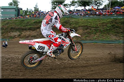 cross_goncalves_005_republique_tcheque_loket_2011.jpg