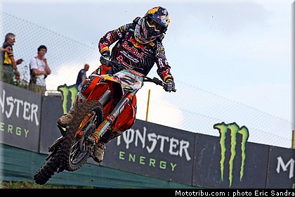 cross_nagl_001_republique_tcheque_loket_2011.jpg