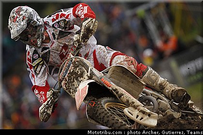 cross_bobryshev_027_republique_tcheque_loket_2011.jpg