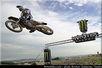 cross_frossard_003_angleterre_winchester_2011.jpg
