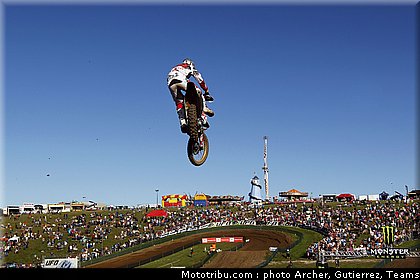 cross_goncalves_004_angleterre_winchester_2011.jpg
