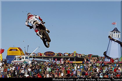 cross_goncalves_008_angleterre_winchester_2011.jpg