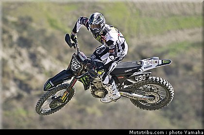 charlier_5_monster_energy_yamaha_mx.jpg