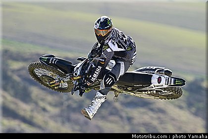 frossard_01_monster_energy_yamaha_mx.jpg