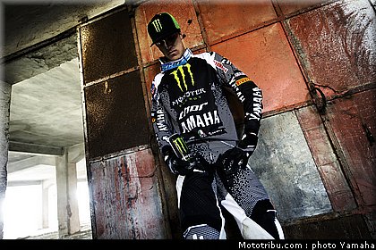 paulin_10_monster_energy_yamaha_mx.jpg