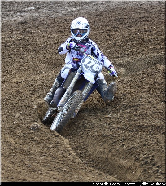 irsuti_yannis_04_motocross_2012_junior_belleme