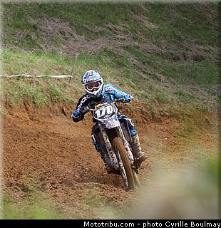 irsuti_yannis_01_motocross_2012_junior_belleme.jpg