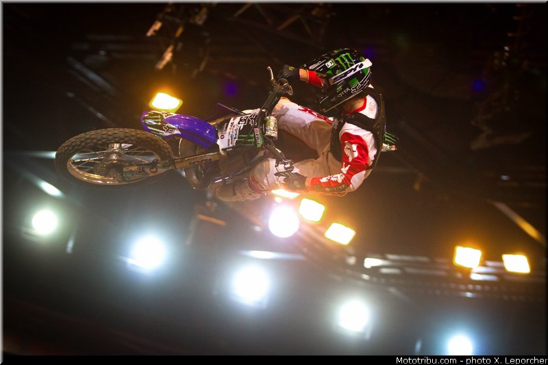 fmx_04_supercross_paris_bercy_2012