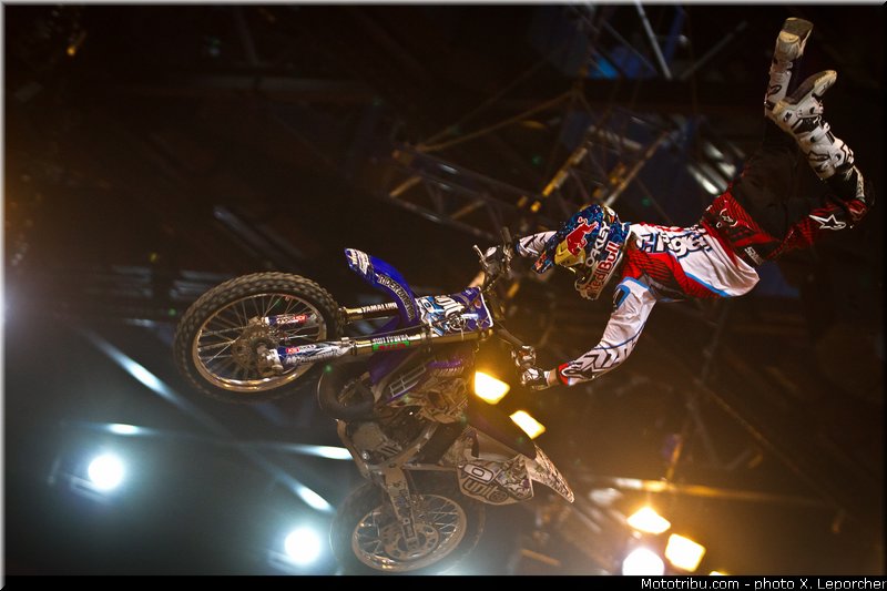 fmx_08_supercross_paris_bercy_2012