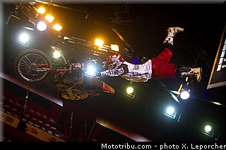 fmx_01_supercross_paris_bercy_2012.jpg