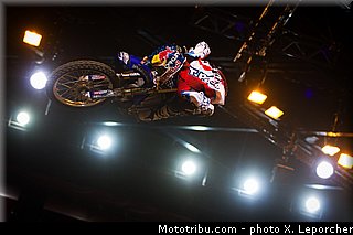 fmx_02_supercross_paris_bercy_2012.jpg