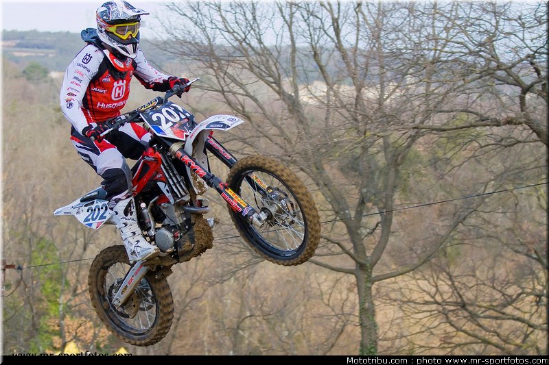 mx2_larrieu_001_sommieres_2012