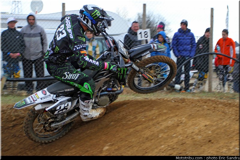charlier_003_cross_international_valence_2012