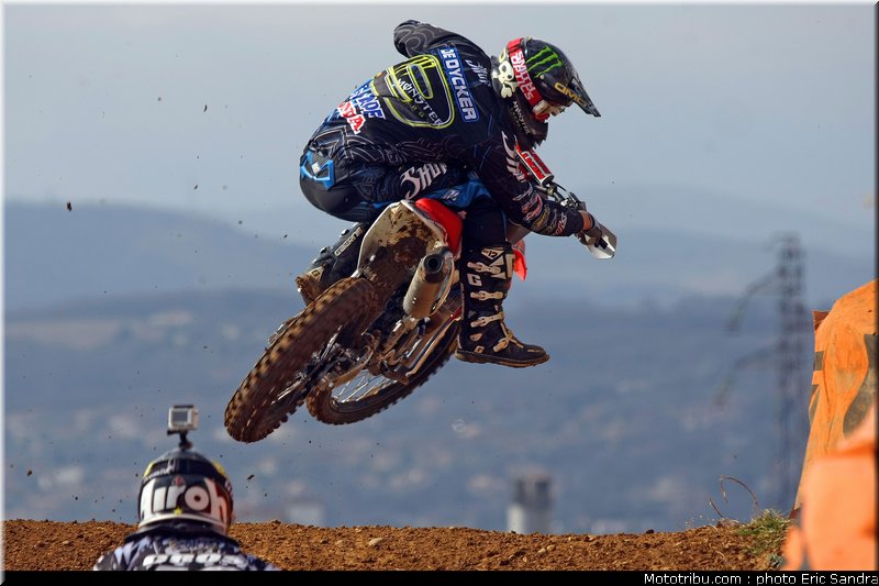 de_dycker_003_cross_international_valence_2012