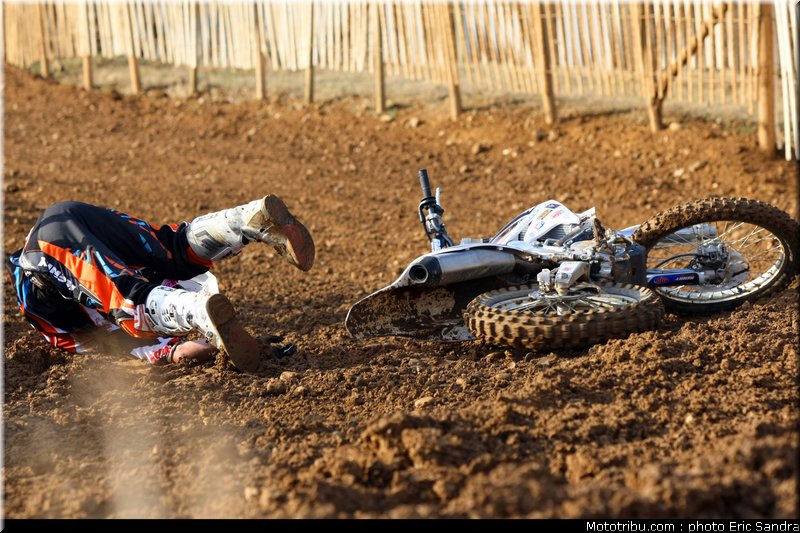 mx_001_cross_international_valence_2012