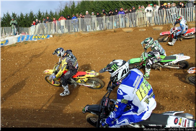 mx_006_cross_international_valence_2012