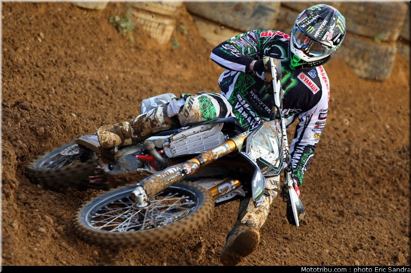 tonus_003_cross_international_valence_2012