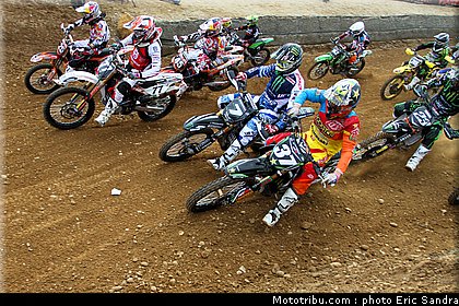 mx2_002_cross_international_valence_2012.jpg