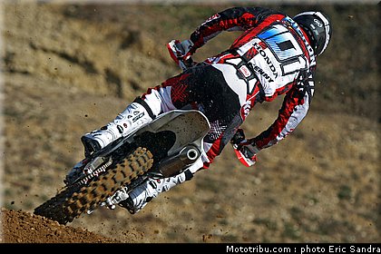 pichon_001_cross_international_valence_2012.jpg