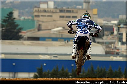 tonus_007_cross_international_valence_2012.jpg