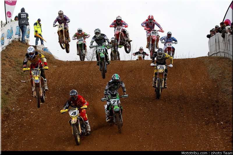 0_cross_international_valence_2012