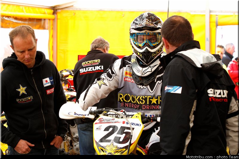 desalle_002_cross_international_valence_2012