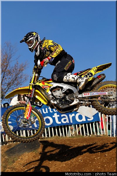 desalle_004_cross_international_valence_2012