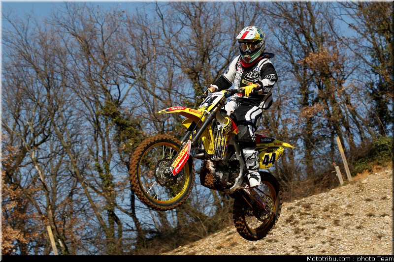kojima_002_cross_international_valence_2012