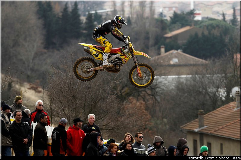 leok_006_cross_international_valence_2012