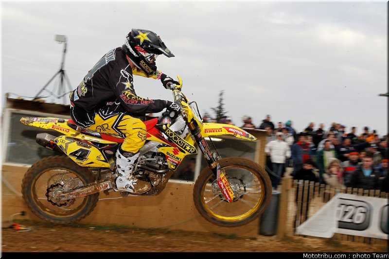 leok_012_cross_international_valence_2012