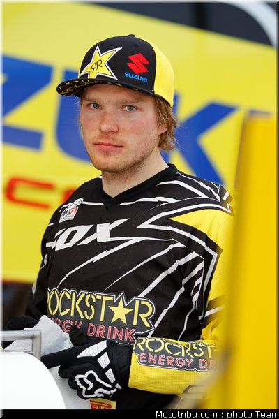leok_023_cross_international_valence_2012