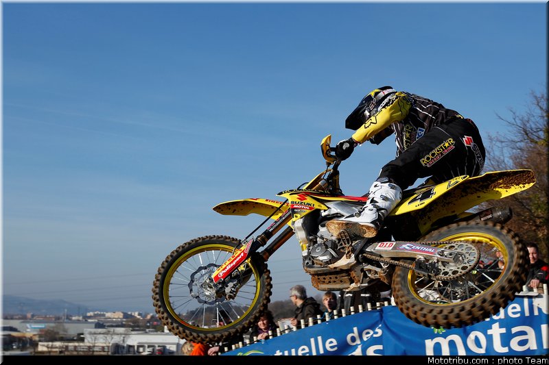 leok_034_cross_international_valence_2012