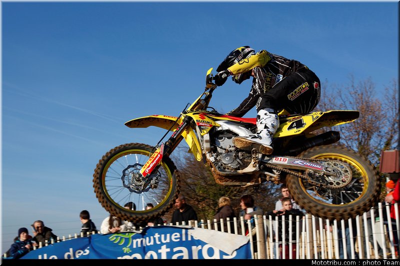 leok_037_cross_international_valence_2012