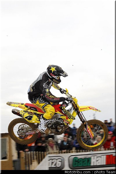 leok_039_cross_international_valence_2012
