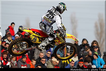 desalle_023_cross_international_valence_2012.JPG