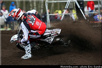 larrieu_001_mondial_motocross_2012_pays_bas_valkenswaard.jpg