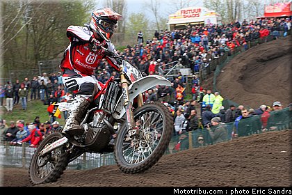 larrieu_002_mondial_motocross_2012_pays_bas_valkenswaard.jpg