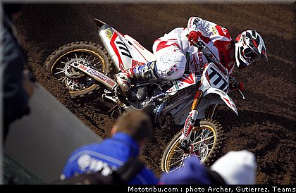 bobryshev_002_mondial_motocross_2012_pays_bas_valkenswaard.jpg