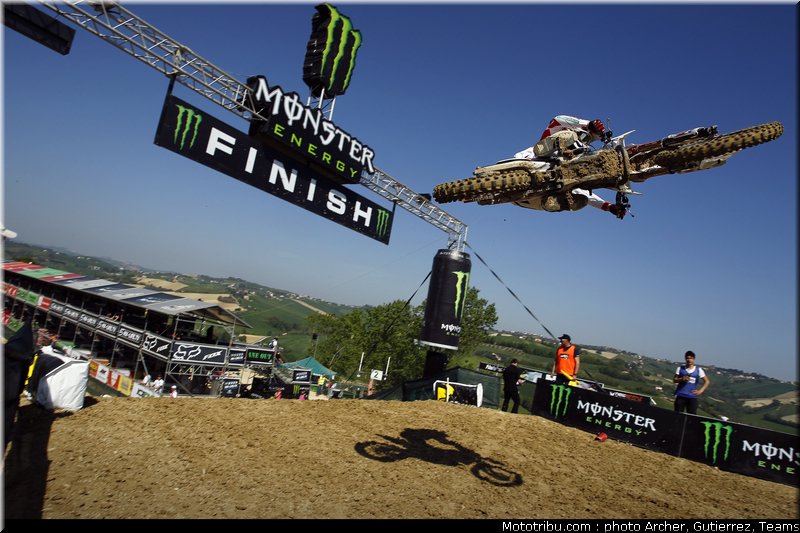 bobryshev_003_motocross_2012_italie_fermo