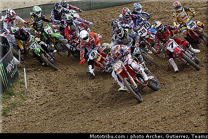mx1_002_motocross_2012_italie_fermo.jpg