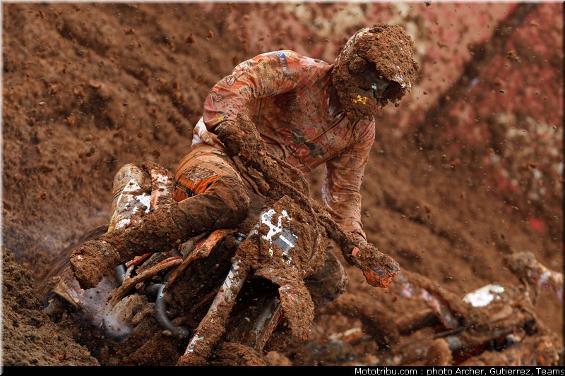 dedycker_010_motocross_2012_bresil_beto_carrero