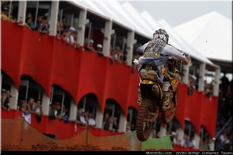 desalle_011_motocross_2012_bresil_beto_carrero