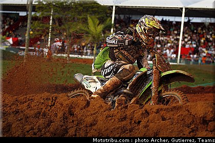 boog_003_motocross_2012_bresil_beto_carrero.jpg