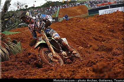 boog_004_motocross_2012_bresil_beto_carrero.jpg