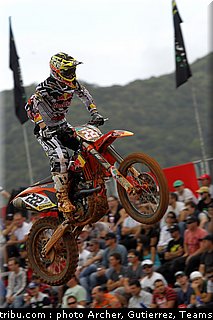 cairoli_008_motocross_2012_bresil_beto_carrero.jpg