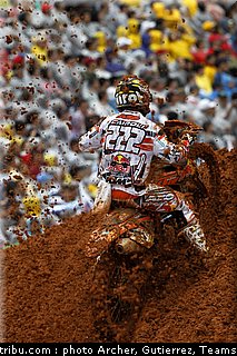 cairoli_016_motocross_2012_bresil_beto_carrero.jpg