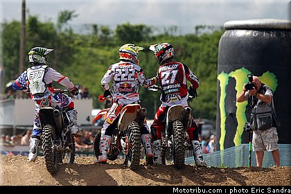 mx1_007_motocross_2012_france_saint_jean_angely.jpg