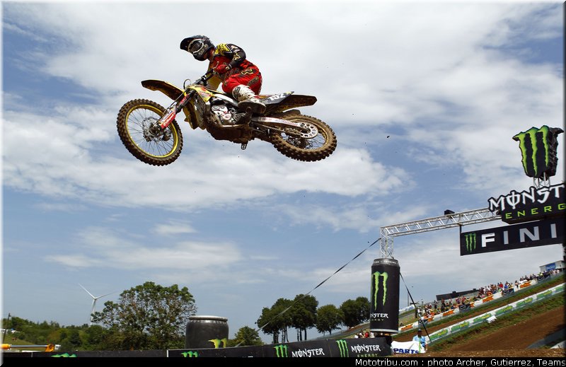 petrov_007_motocross_2012_france_saint_jean_angely