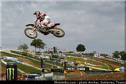 bobryshev_002_motocross_2012_france_saint_jean_angely.jpg